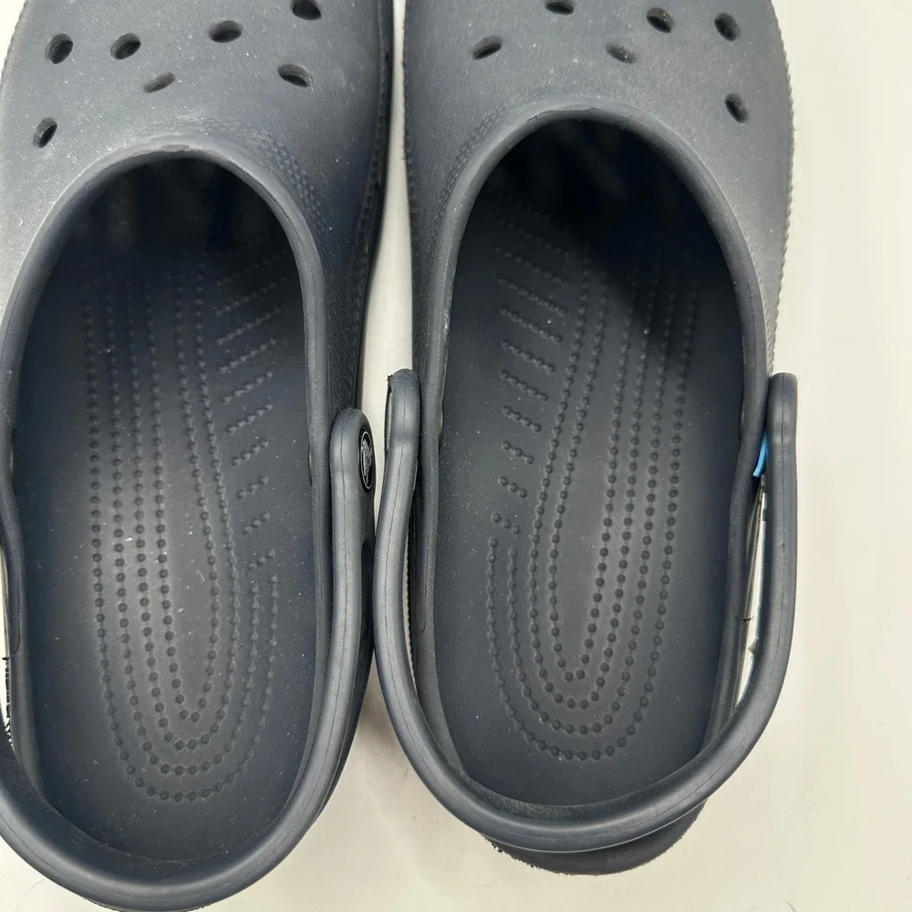 Crocs Classic Clog Mens 10 Womens 12 Navy Blue Slip On Comfort Water Shoes